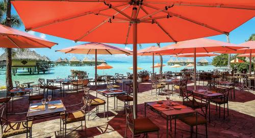 Intercontinental Bora Bora Le Moana Resort : Restauration